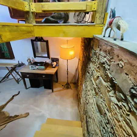 Casa Do Baloico * Janeiro de Baixo