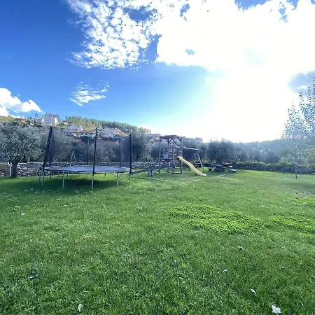 Casa Do Baloico بيت للعطل *