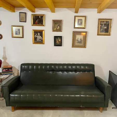 Casa Do Baloico * Janeiro de Baixo