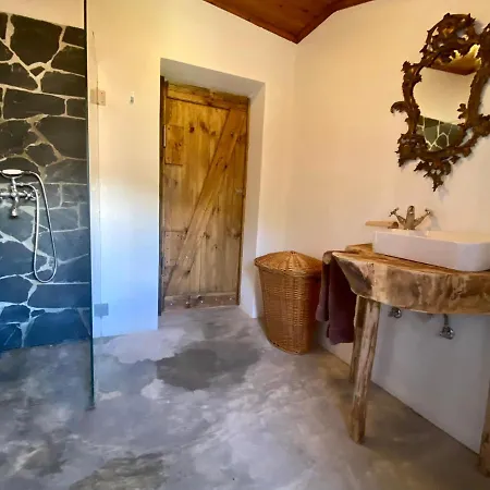 Casa Do Baloico بيت للعطل Janeiro de Baixo