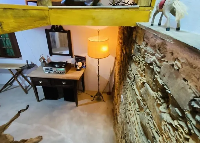 Casa Do Baloico * Janeiro de Baixo