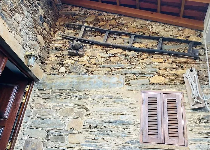 Casa Do Baloico * Janeiro de Baixo