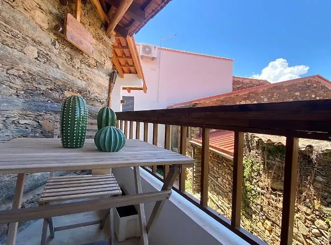 度假居 Casa Do Baloico Janeiro de Baixo