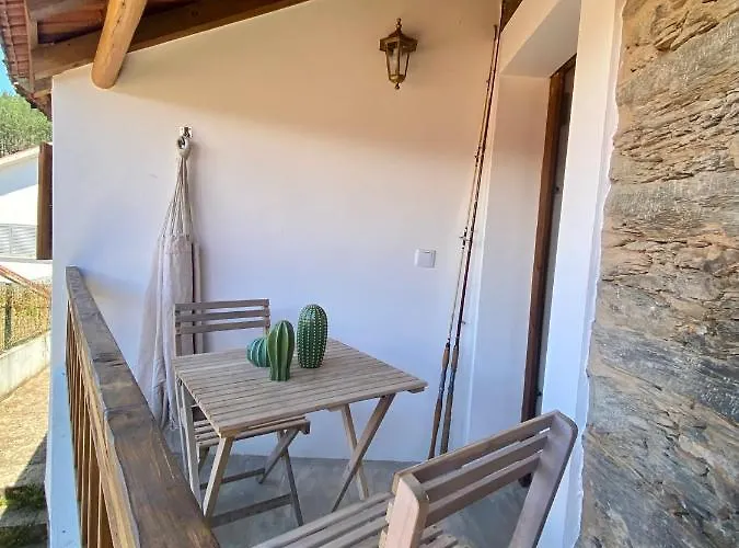 Casa Do Baloico * Janeiro de Baixo